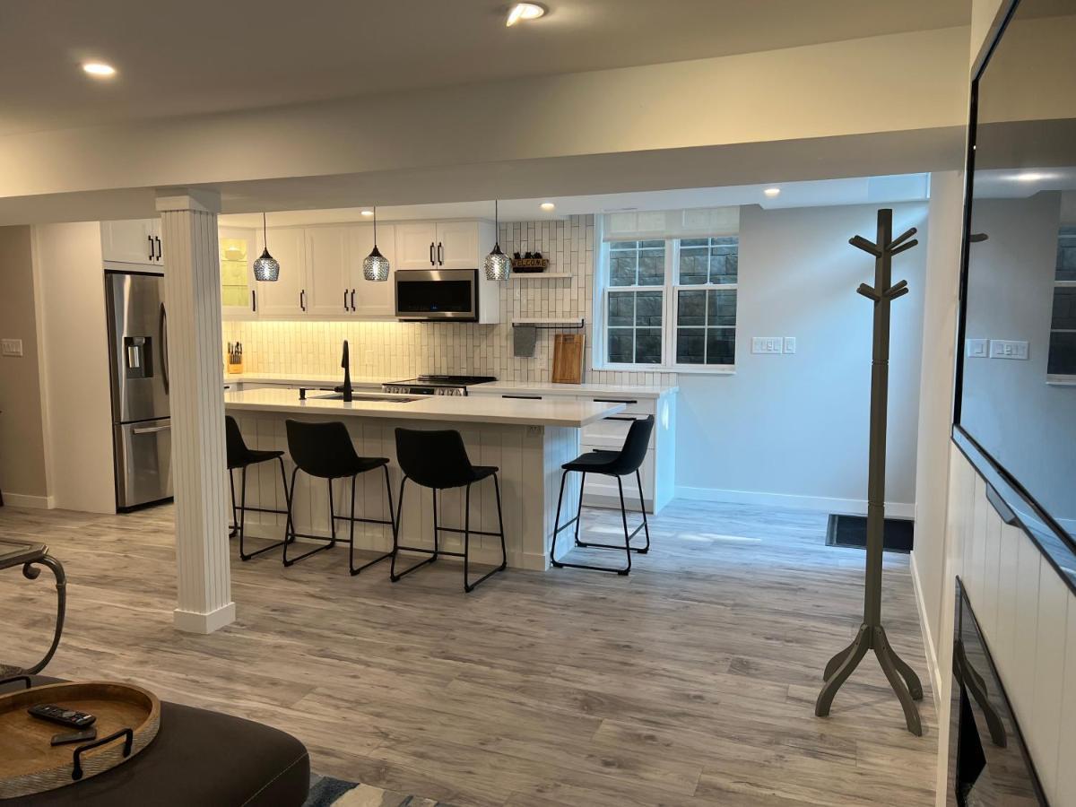The Croft House - 2 Bedroom 1 Bathroom Suite Burlington Esterno foto